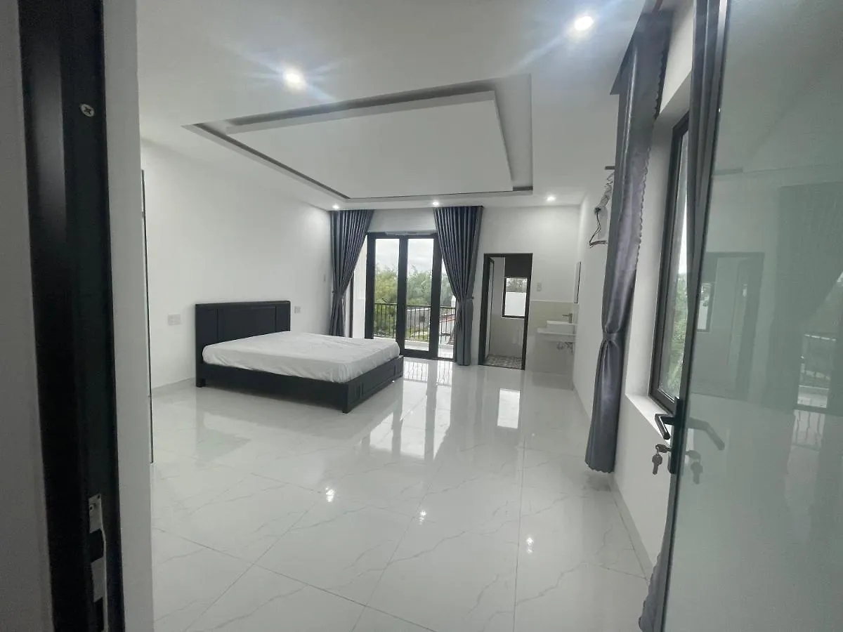 Moon House Villa Hoi An Homestay