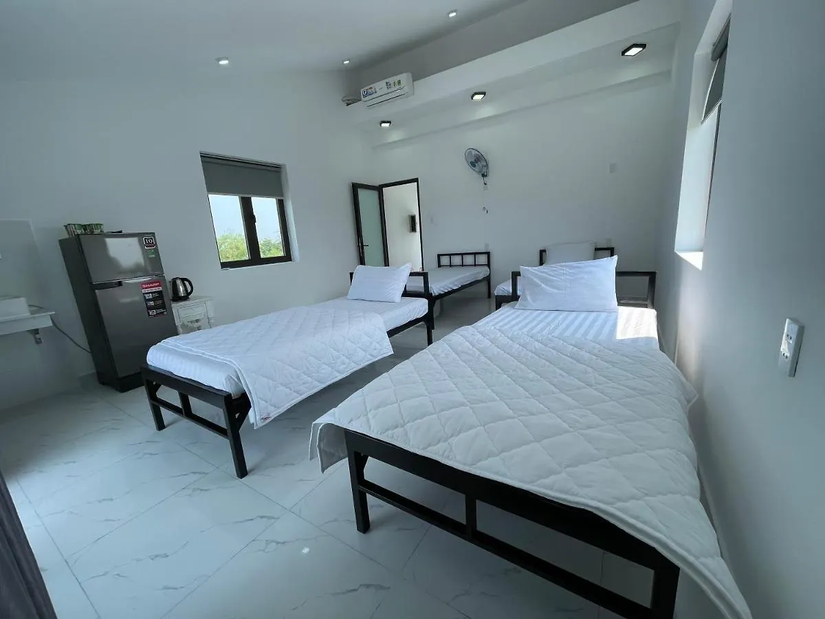 Moon House Villa Hoi An Homestay